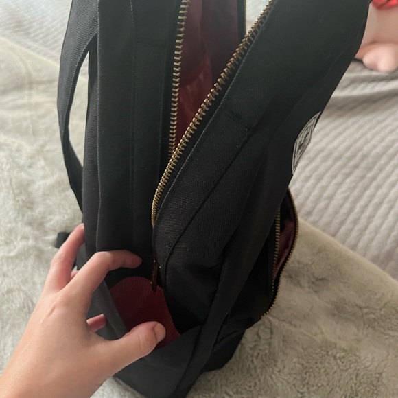 SOLD - Picture 3 of 4